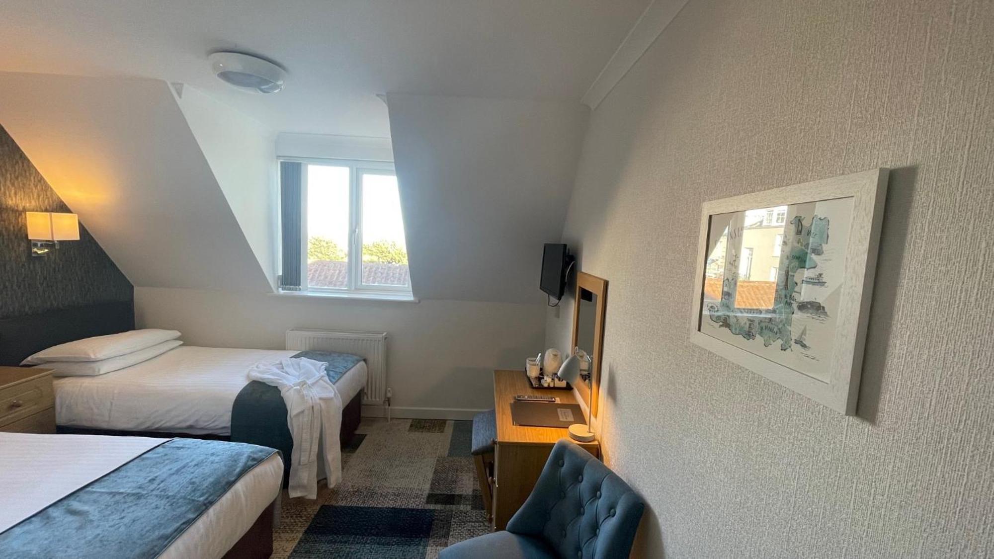Pandora Hotel Saint Peter Port Экстерьер фото