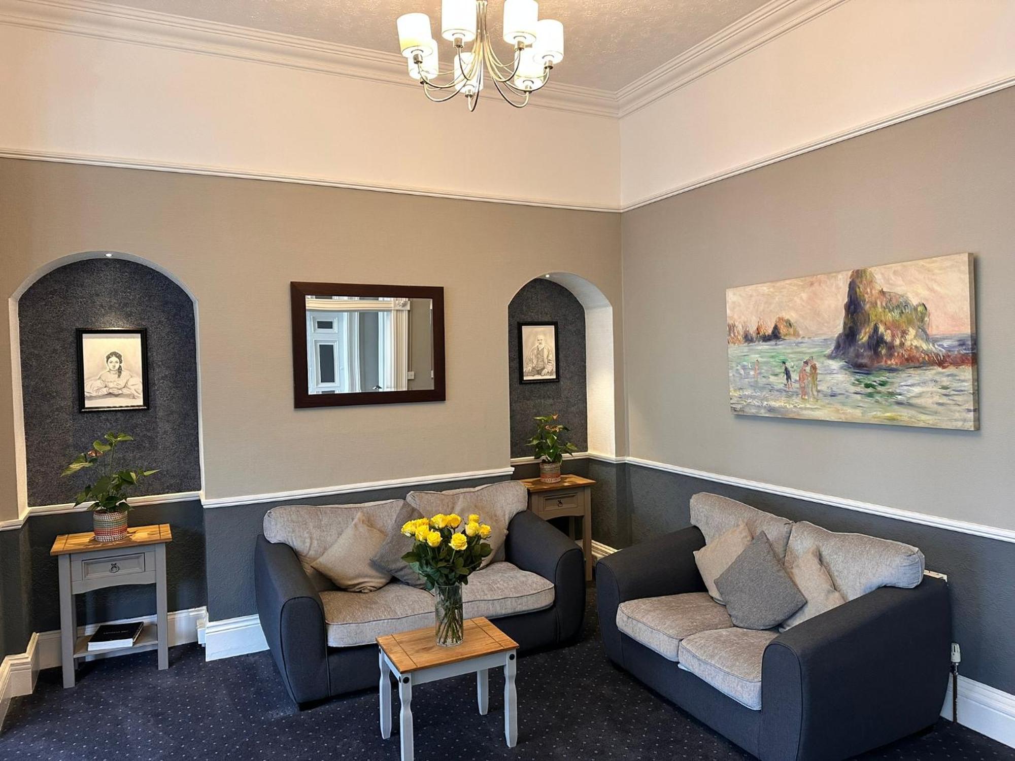 Pandora Hotel Saint Peter Port Экстерьер фото